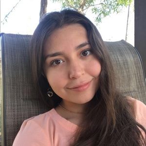 Meet your Posher, Eli